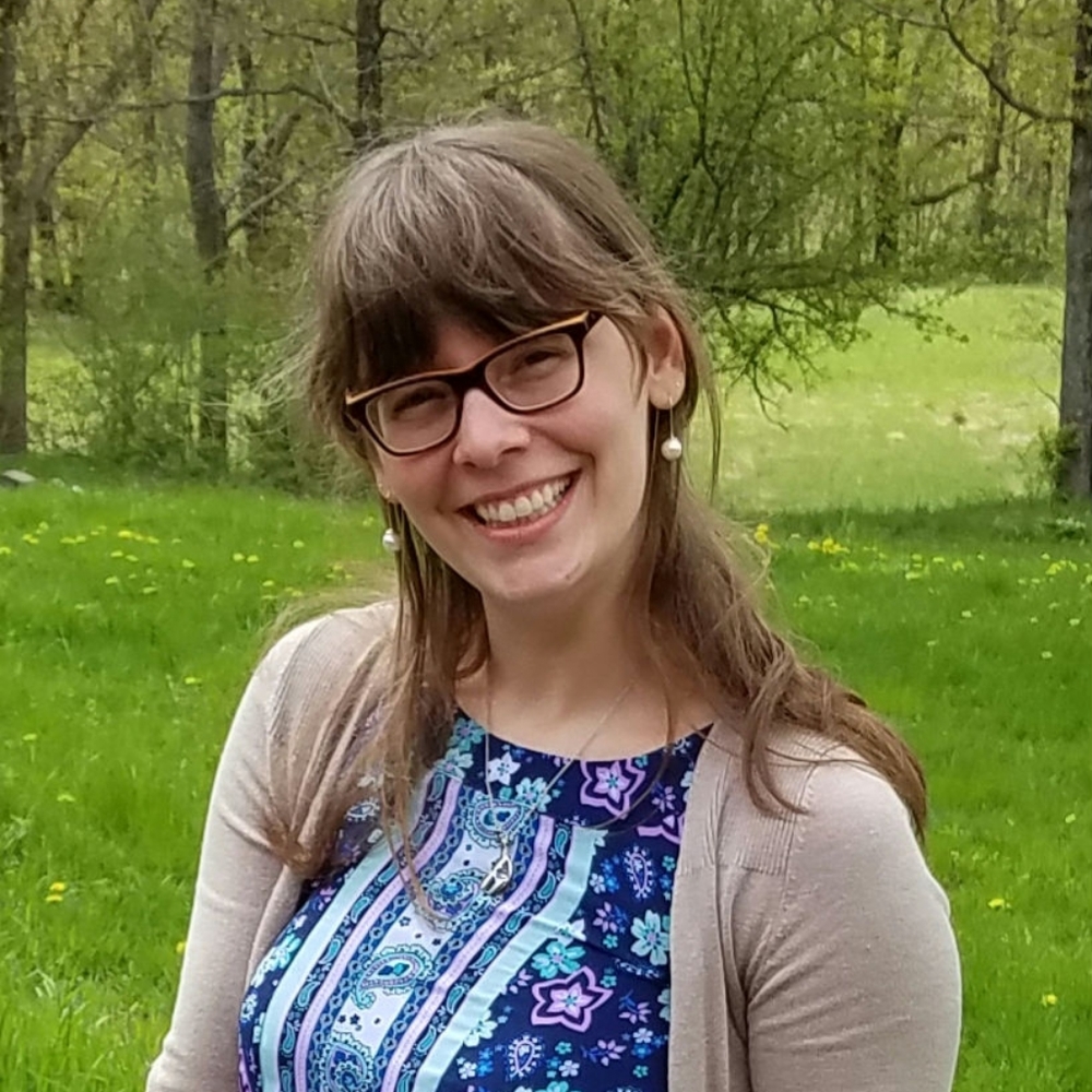 Meet your Posher, Jennifer